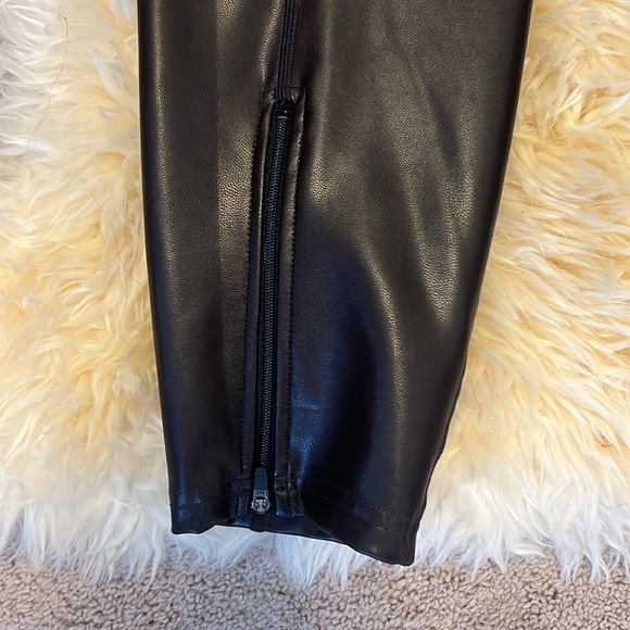 ALC Vegan “Leather” cropped leggings, sz 12, brown - Picture 4 of 6